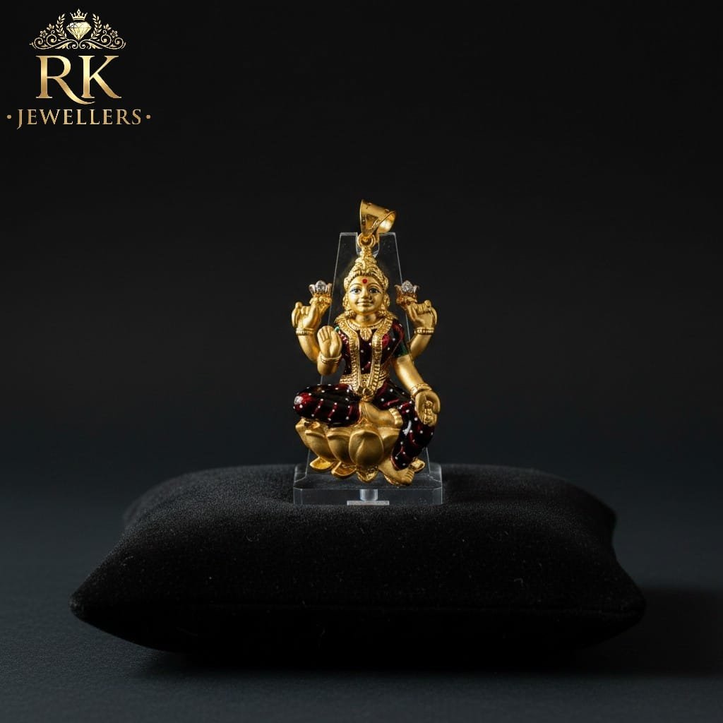 Ma Lakshmi Idol